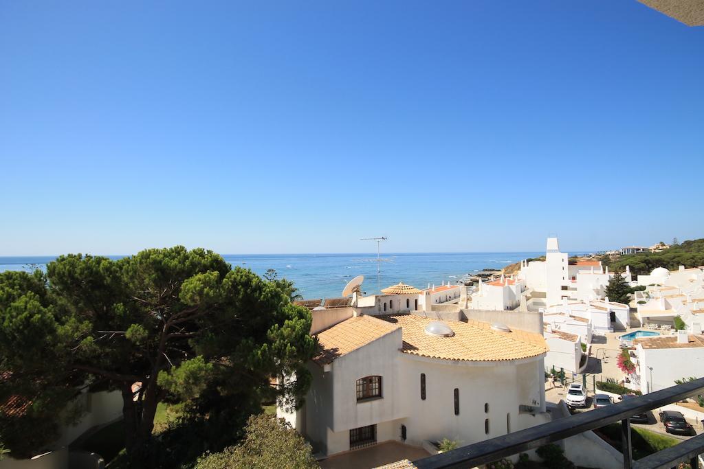 Praia Da Oura Apartment - 100 M From The Beach - By Bedzy Albufeira Eksteriør billede